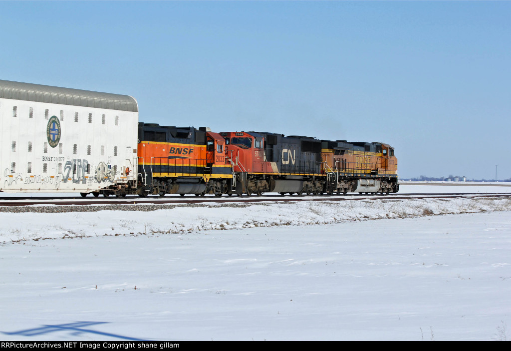 CN 5746 trails 2nd on a freight.